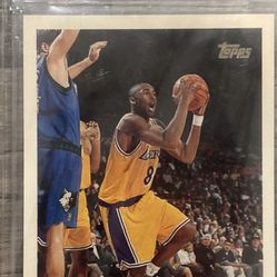 Topps 96-97 Kobe Bryant rookie card 8.5