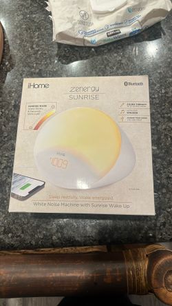IHome White Noise Machine With Sunrise Wake Up 
