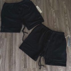 essential shorts