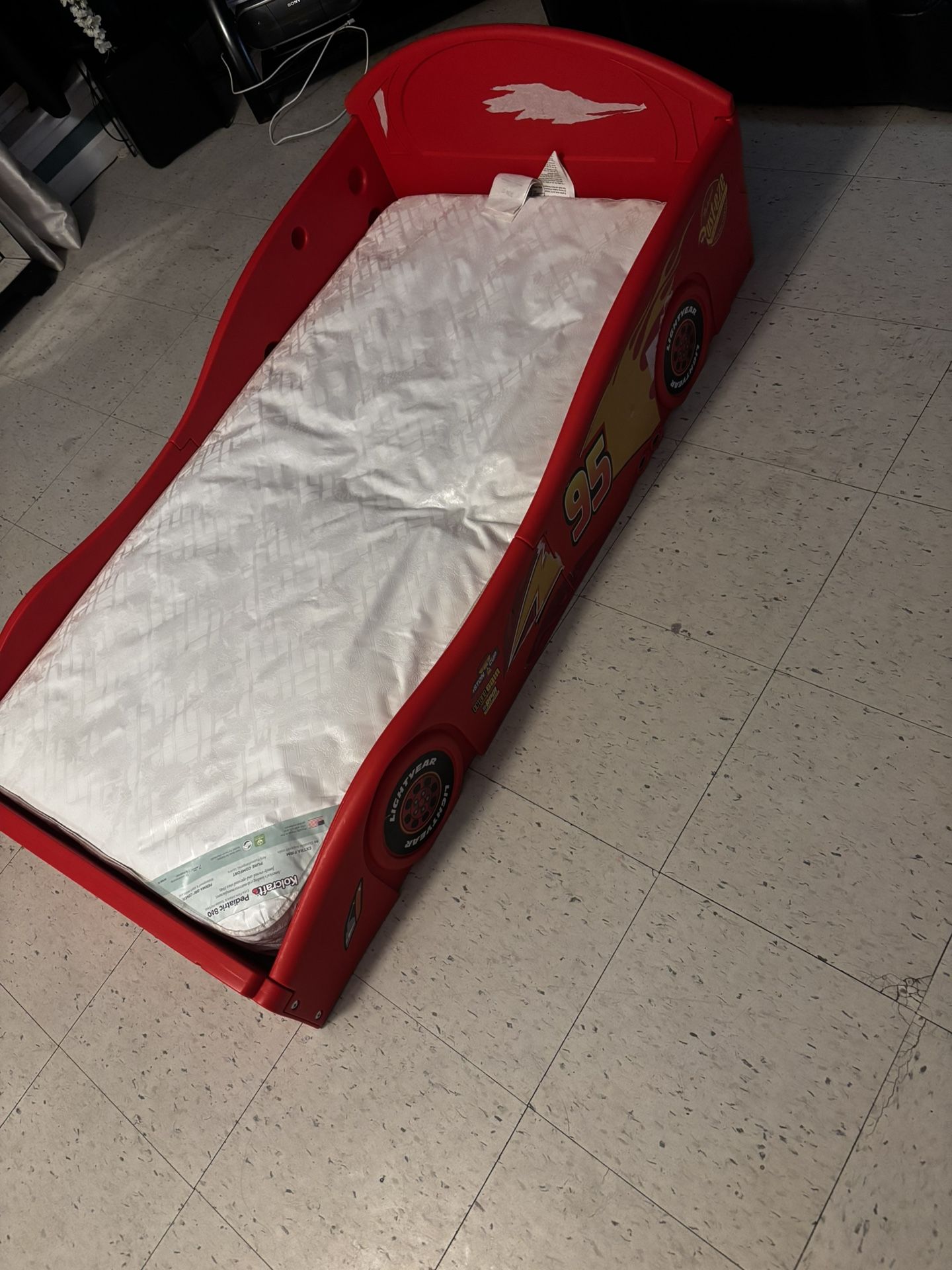 Lightning McQueen Bed