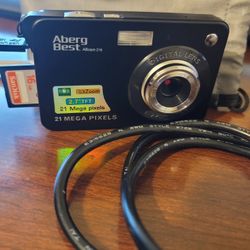 21 Mega Pixels Digital Camera