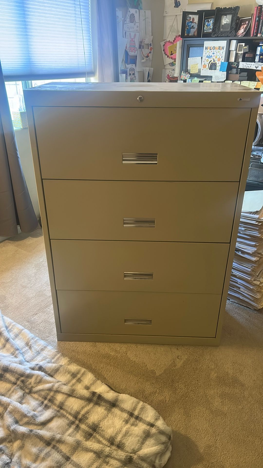 4 Drawer Filing Cabinet