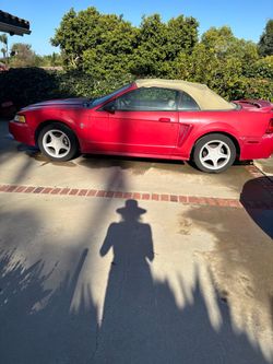 1999 Ford Mustang