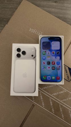 iPhone 17 Pro Max Silver Unlocked (NEW )