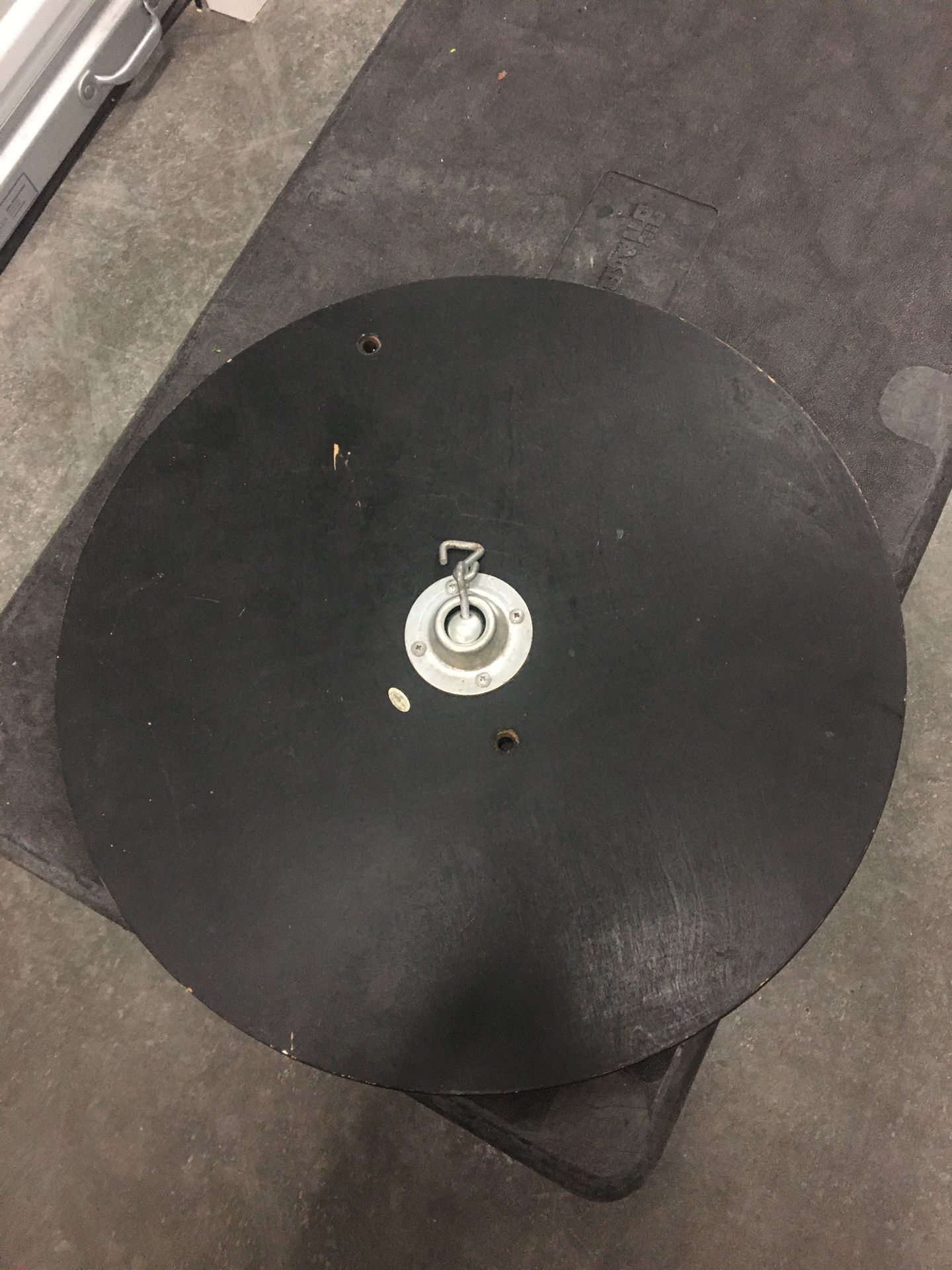 Speed bag base to hang all wood base/need brackets for wall