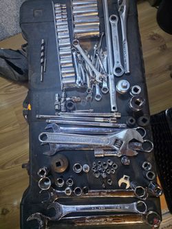 Sockets And Wrenches. 