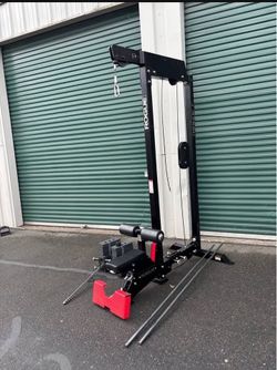 Rogue Lat Pulldown Machine