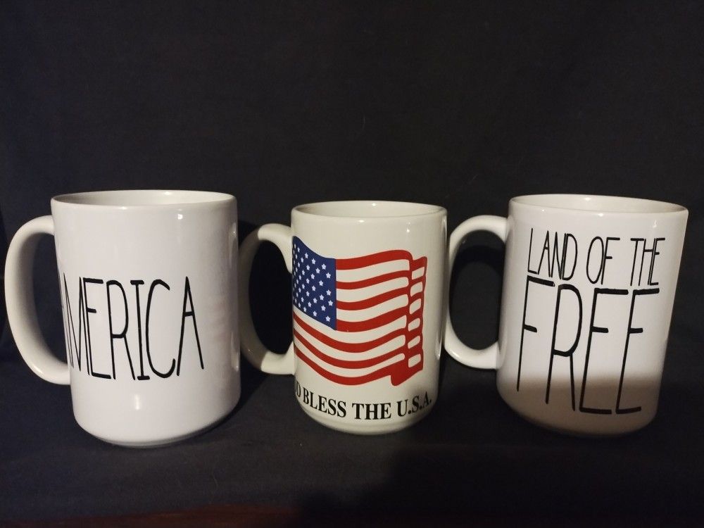 Patriotic Coffee Mugs Set