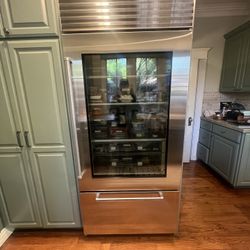 “Sub-Zero 36” Integrated Designer Refrigerator – Lightly Used, Estate-Level Appliance