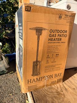 Brand New Hampton Bay 48,000 BTU Propane Patio Heater – $120