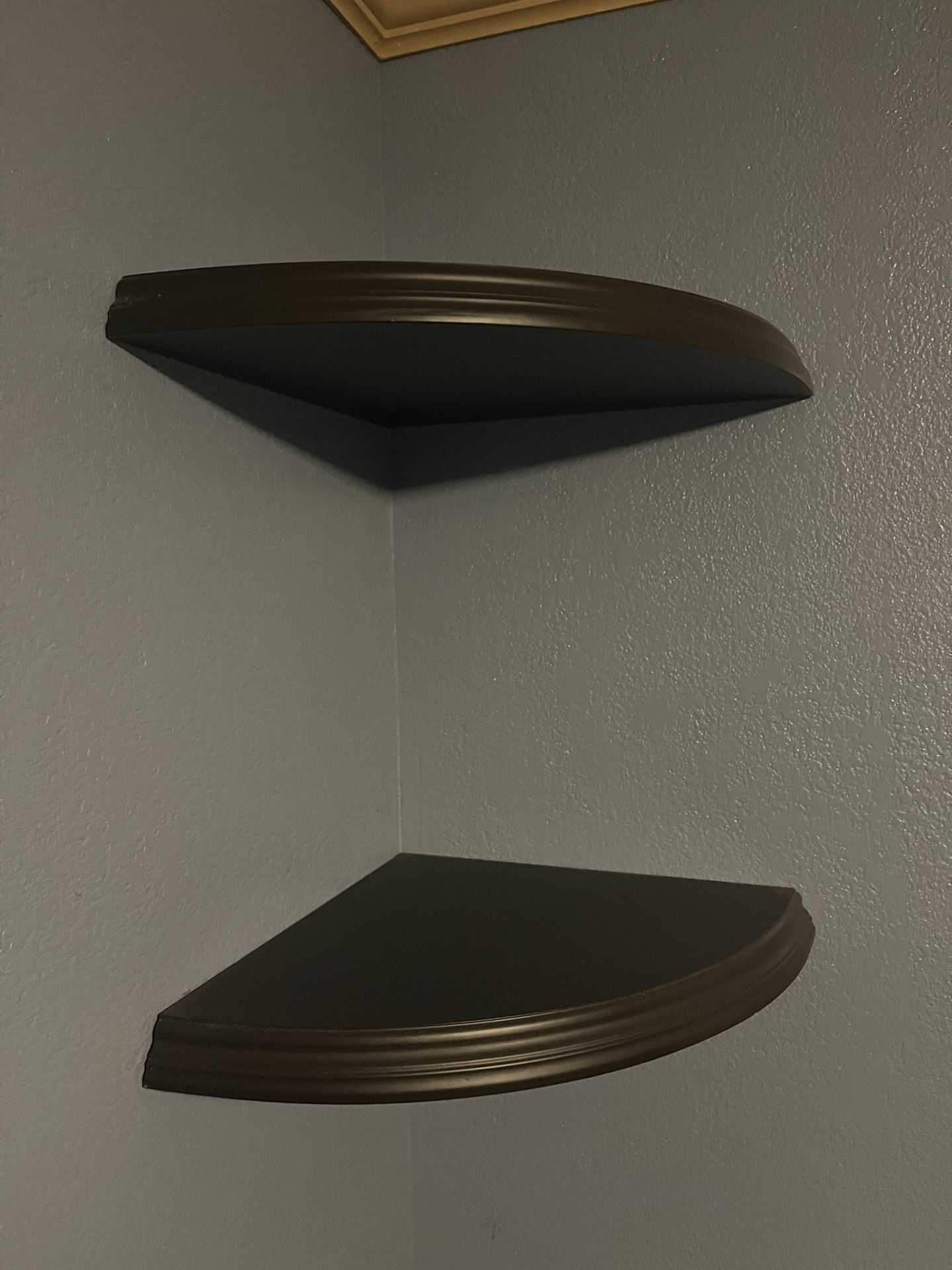 Corner Shelf