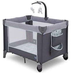 Delta Children LX Deluxe Portable Baby Play Yard With Removable Bassinet and Changing Table