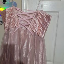 Pink glittered dress for 60$
