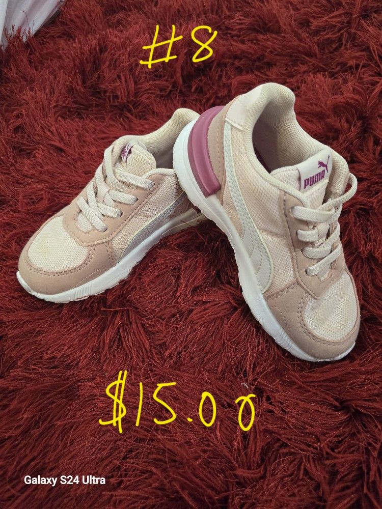 Girls' shoes, Mini Melissa, tennis shoes, like new, sizes 8, 9, and 10. zapatos de niña , mini melissa , tenis , como nuevos, números 8,9 y 10