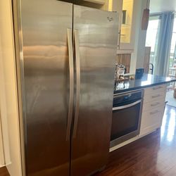 Whirlpool 36” Fridge/freezer