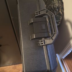 Vault Gun Case
