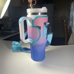 Cute Multicolor 40oz Tumbler Sleeve With Adjustable Strap! (New!!)