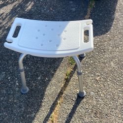 Shower Chair Price 10$ Pick Up.  E.  72nd.  E Tacoma 