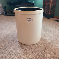 Antique Blue Crown 8 Gallon Crock