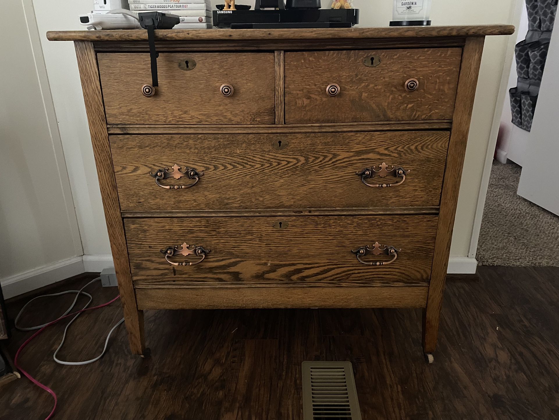 Console Table/Chest of Drawers