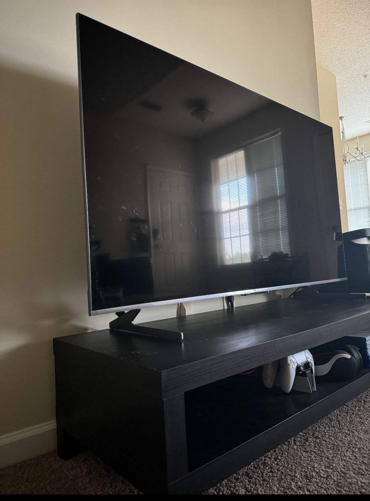Hisense U8H 65 inch Mini LED Smart TV