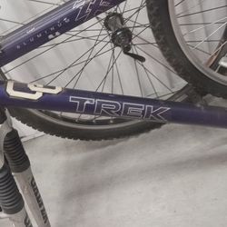 Women's/men's Mountain Bikes  ""TREKS""