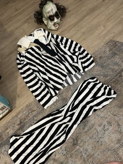 Beetlejuice Costume