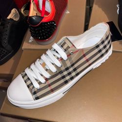 Burberry Shoes