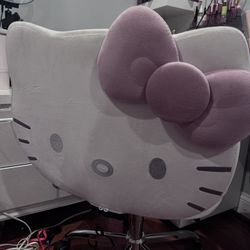 HELLO KITTY CHAIR