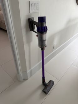 Dyson Vacuum