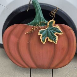 Large Metal Fall Harvest Halloween Pumpkin Decor