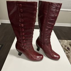 Women boots Red leather 