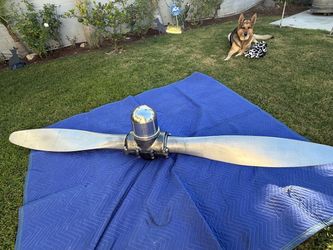 FOR SALE: Vintage Hamilton Standard Aircraft Propeller Assembly