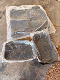 Plastic floor mats