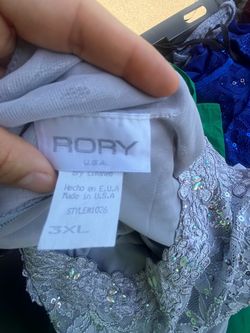 Women’s dress