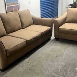 Living room furniture 1701 Union Blvd., Allentown PA 18109