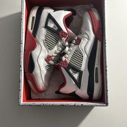 Fire Red Jordan 4 6.5y