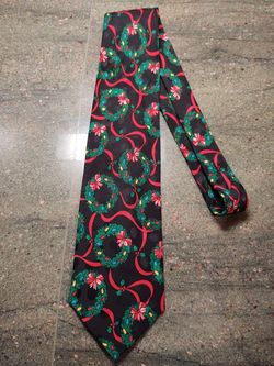 Vintage Silk Christmas Tie