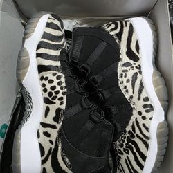 Air Jordan 11 Sz 9.5