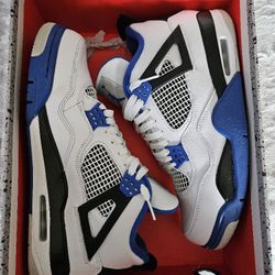 Jordan 4 Motor Sport , Size 11, GREAT CONDITION 