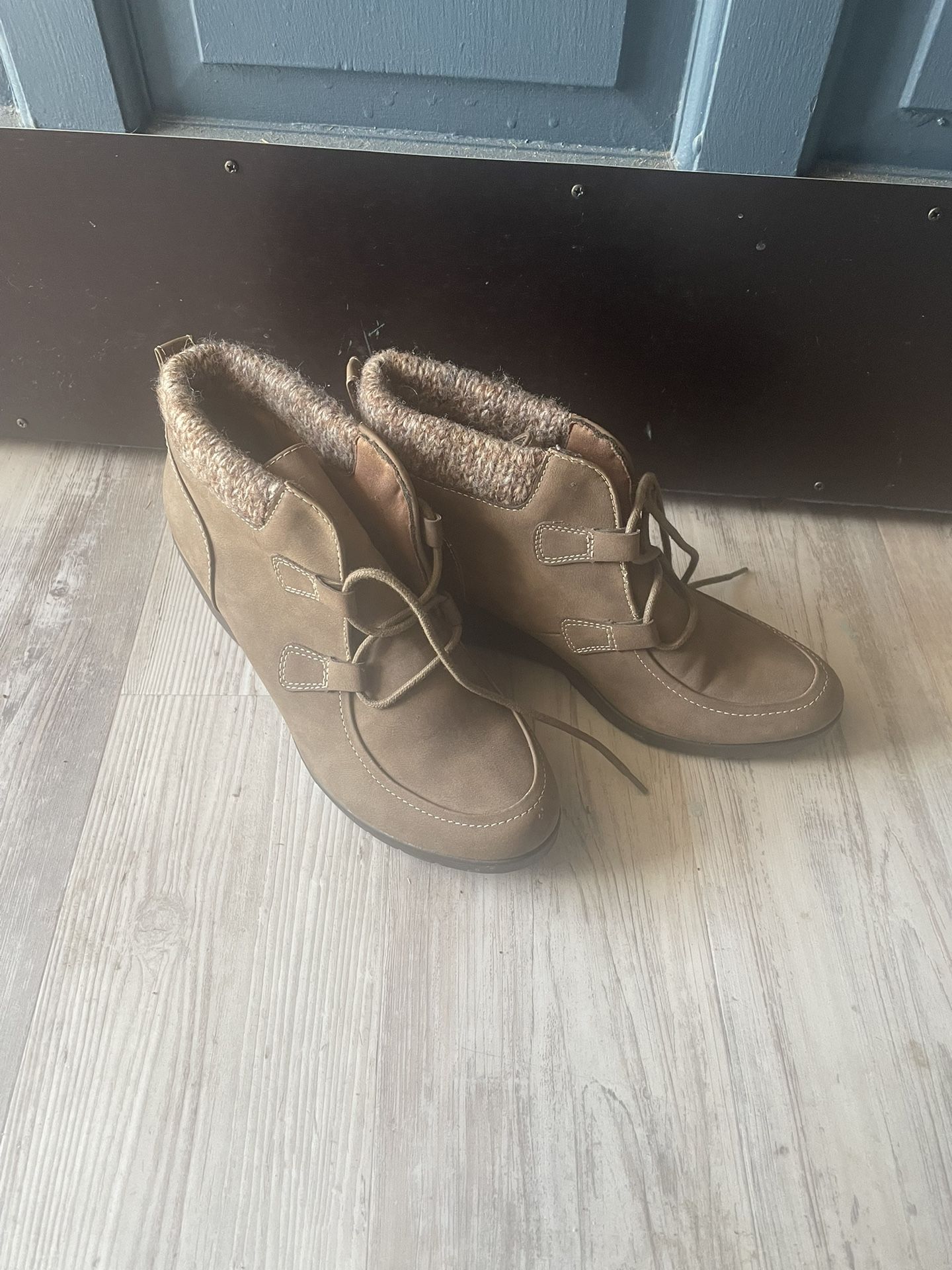 Uptown Ankle Boots & Under Armour Sneakers