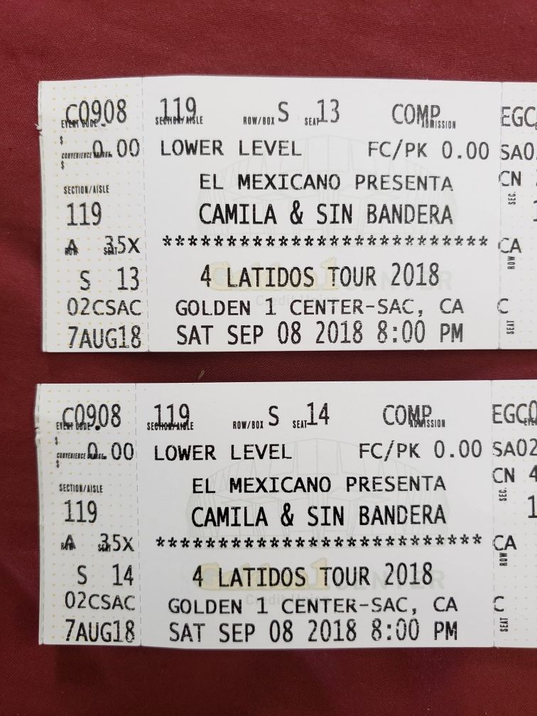 2 boletos para Camila & Sin Bandera