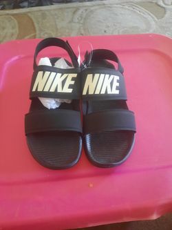 Sandalias NIKE 