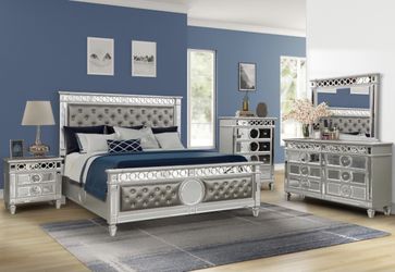Queen Bed Set 4 PCS in special offer at 45701 Highway 27 N Davenport Fl 33897