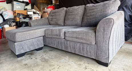 Super Comfy Gray Sectional Sofa – Needs to go ASAP