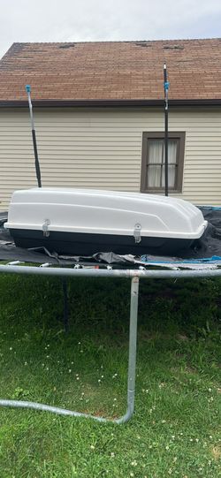 Roof cargo carrier