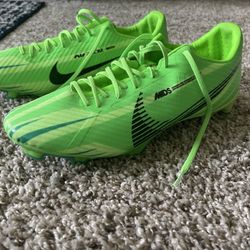Nike Mercurial Cleats Size 11