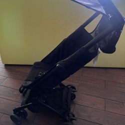 Delta Stroller Travel system 