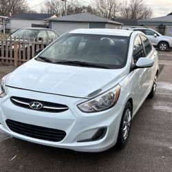 2016 Hyundai Accent