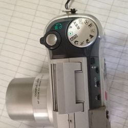 Olimpus Camedia C-755ultra Zoom Digital Camera In Excellent Workin Condicion